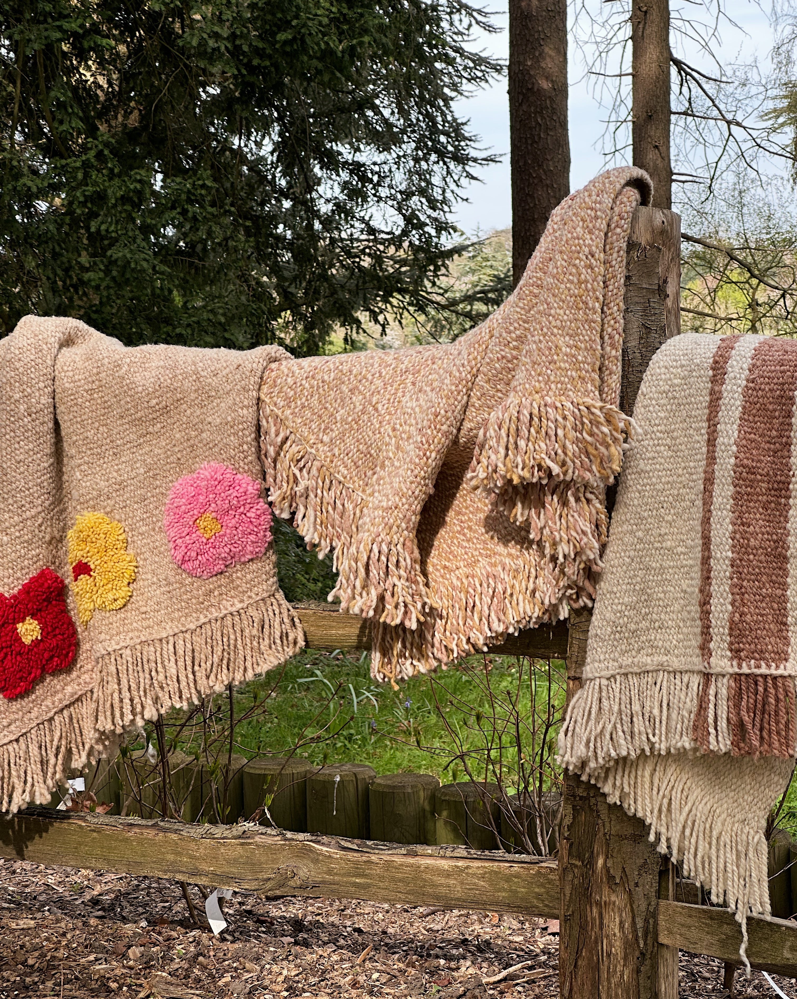 Rugs & Throws